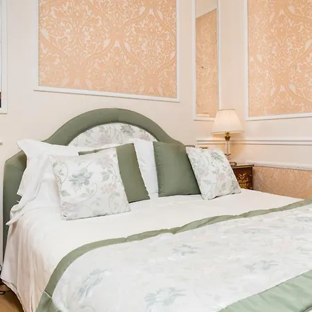 Hotel Bernini Palace 5*